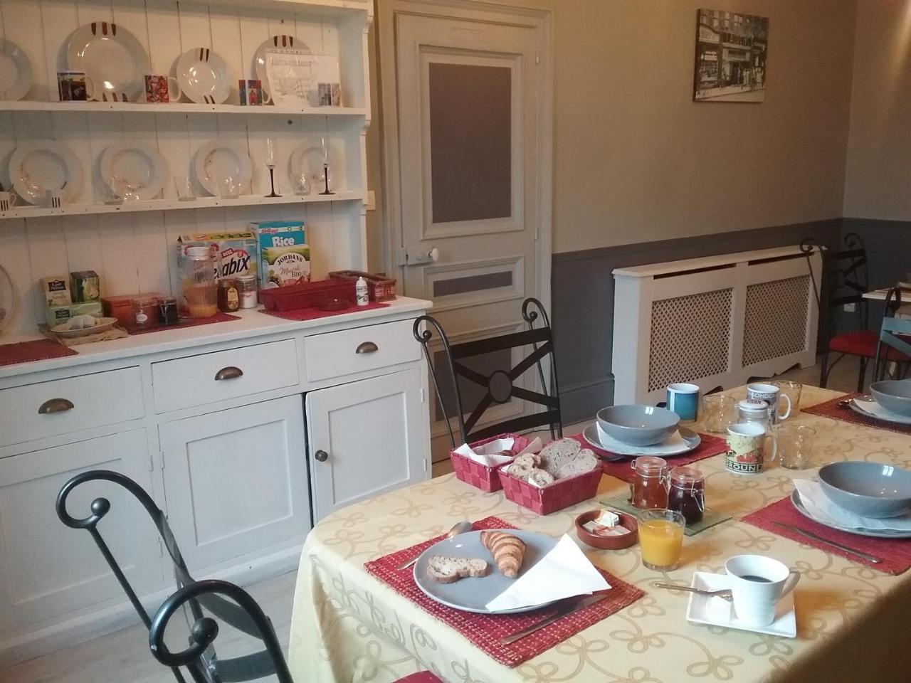 라 수테렌느 Le Puy Robin B&B 외부 사진