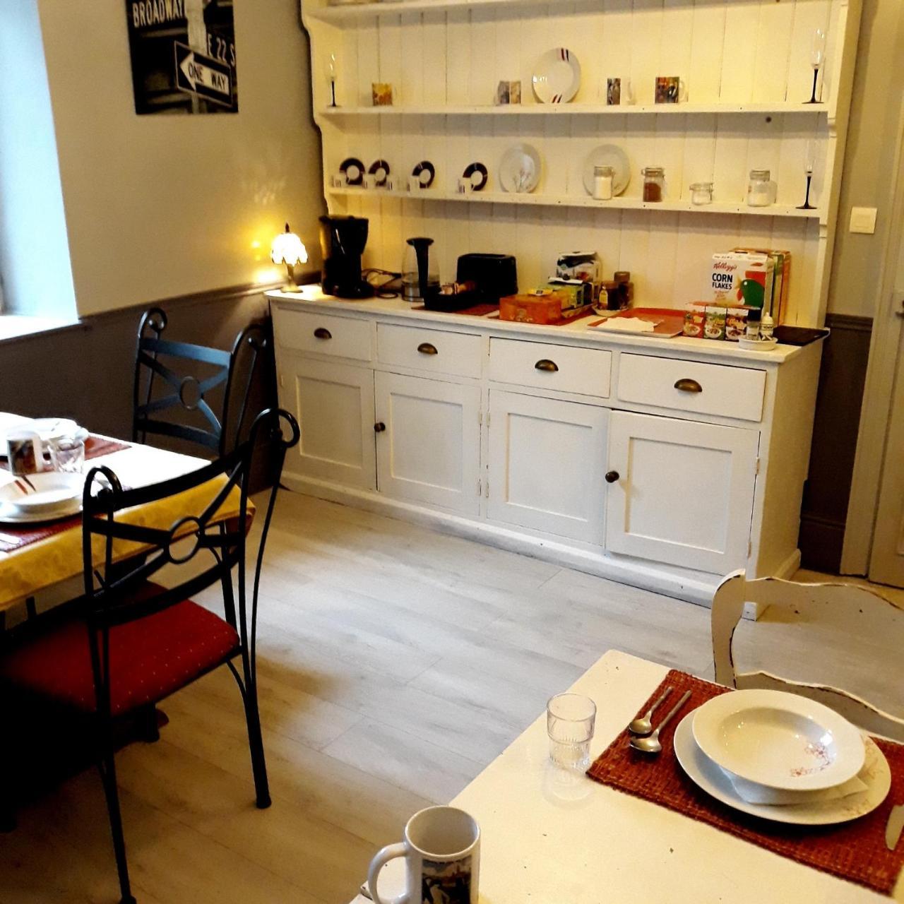 라 수테렌느 Le Puy Robin B&B 외부 사진